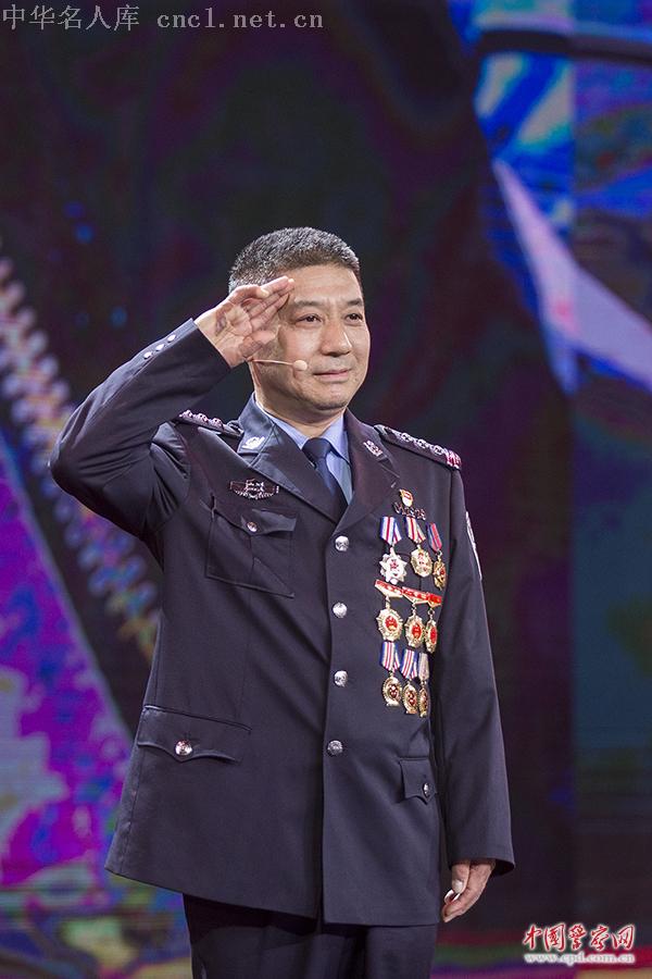 济南市公安局特警支队副支队长张保国 - 名人百科_中华名人库官网